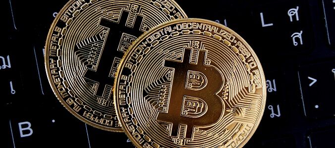 Las tarifas de Bitcoin cayeron a un mínimo de 5 años tras el halving