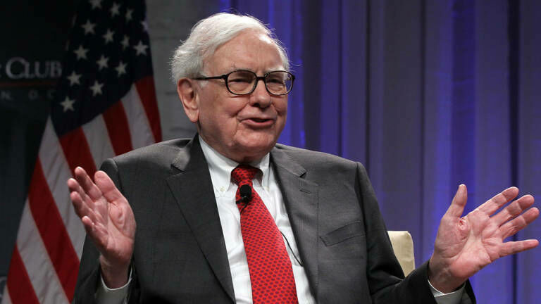 ¿Qué acción de seguimiento ha estado comprando Warren Buffett?